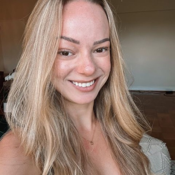 Meet your Posher, Luisa - Picture 1 of 1